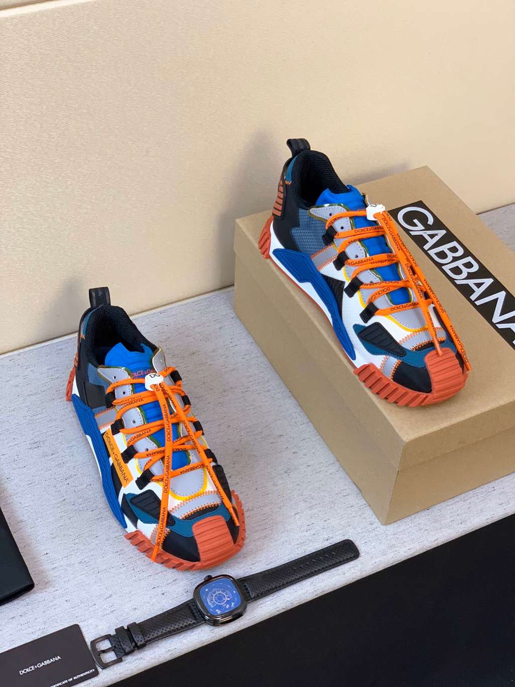 D*G sneaker